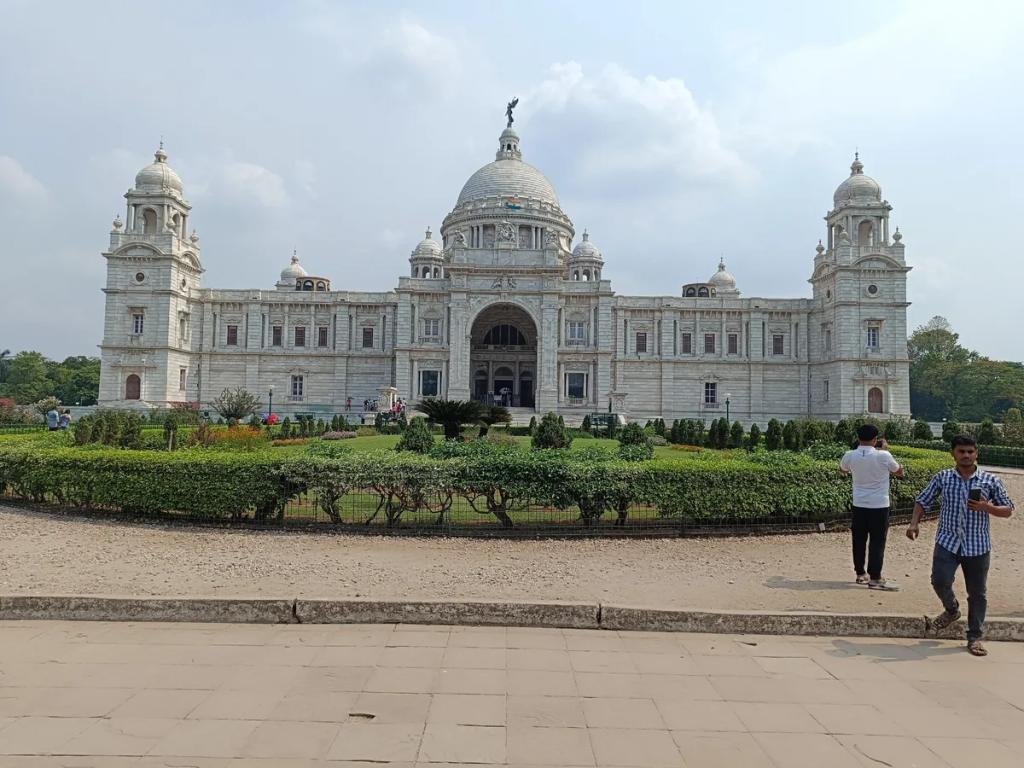 eSIM Kolkata - Buy prepaid travel data for Kolkata, India