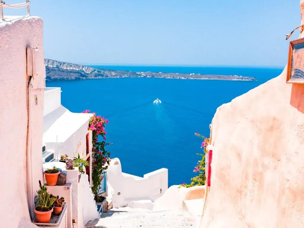 Yunanistan travel destination - Buy eSIM Yunanistan for mobile internet