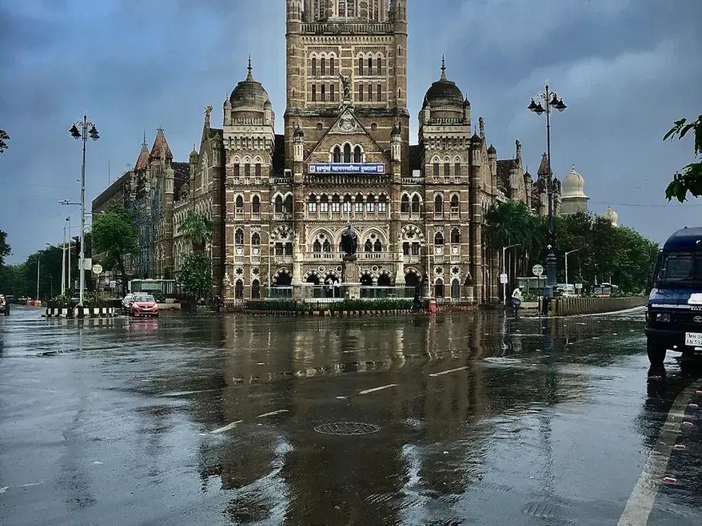 Sri Lanka travel destination - Buy eSIM Sri Lanka for mobile internet