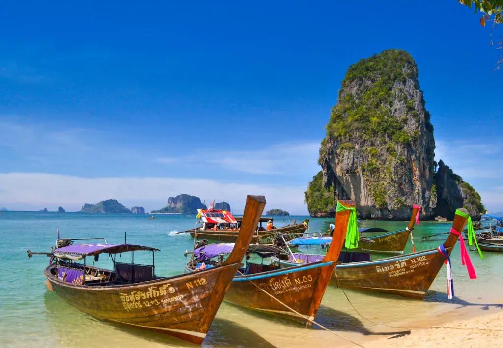 Thailand travel destination - Buy eSIM Thailand for mobile internet