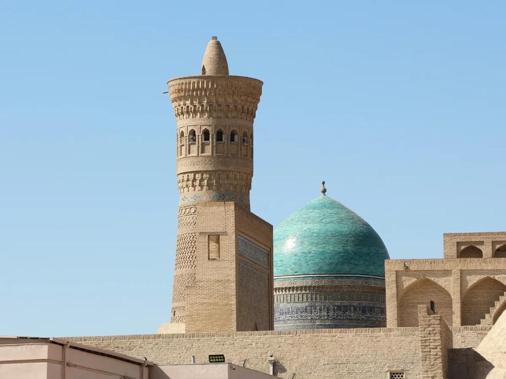 Uzbekistan travel destination - Buy eSIM Uzbekistan for mobile internet