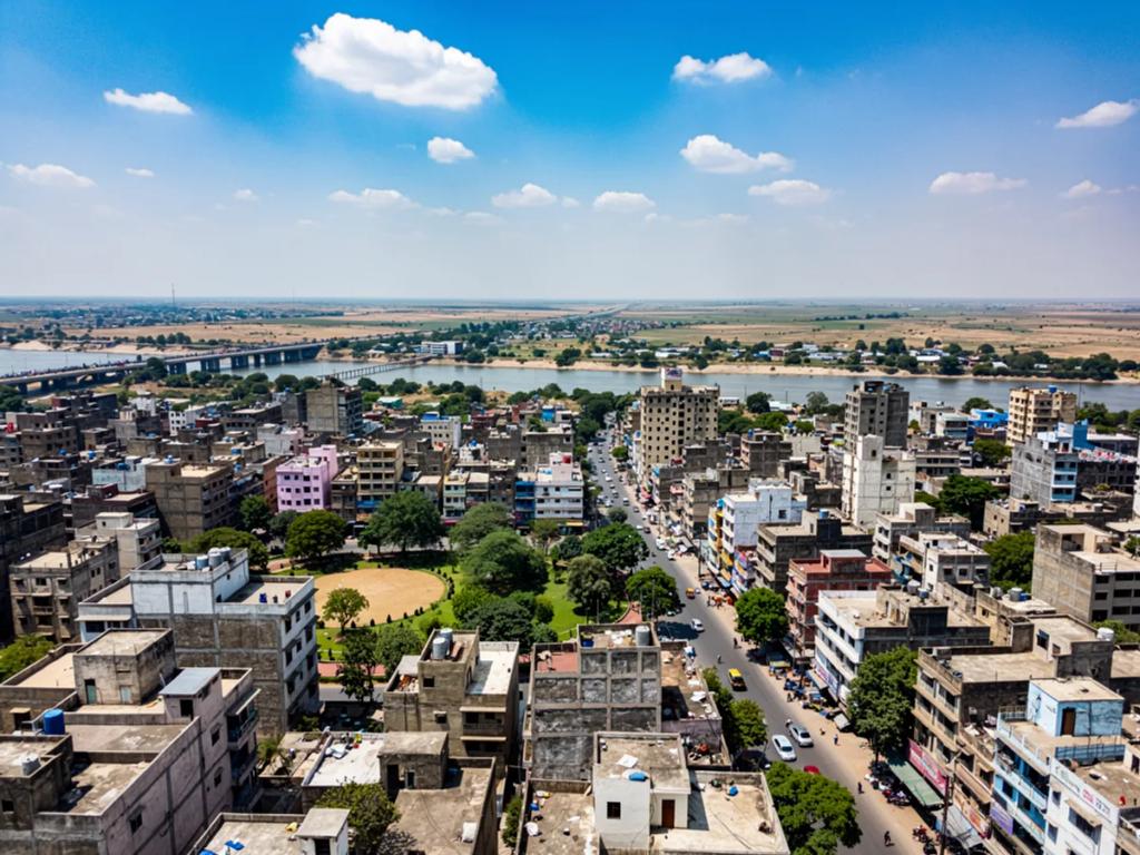 eSIM Ahmedabad - Buy prepaid travel data for Ahmedabad, India