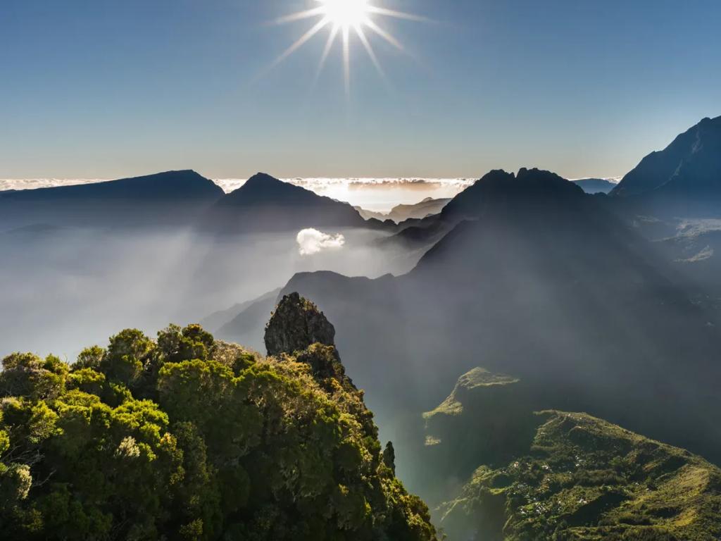Réunion travel destination - Buy eSIM Réunion for mobile internet
