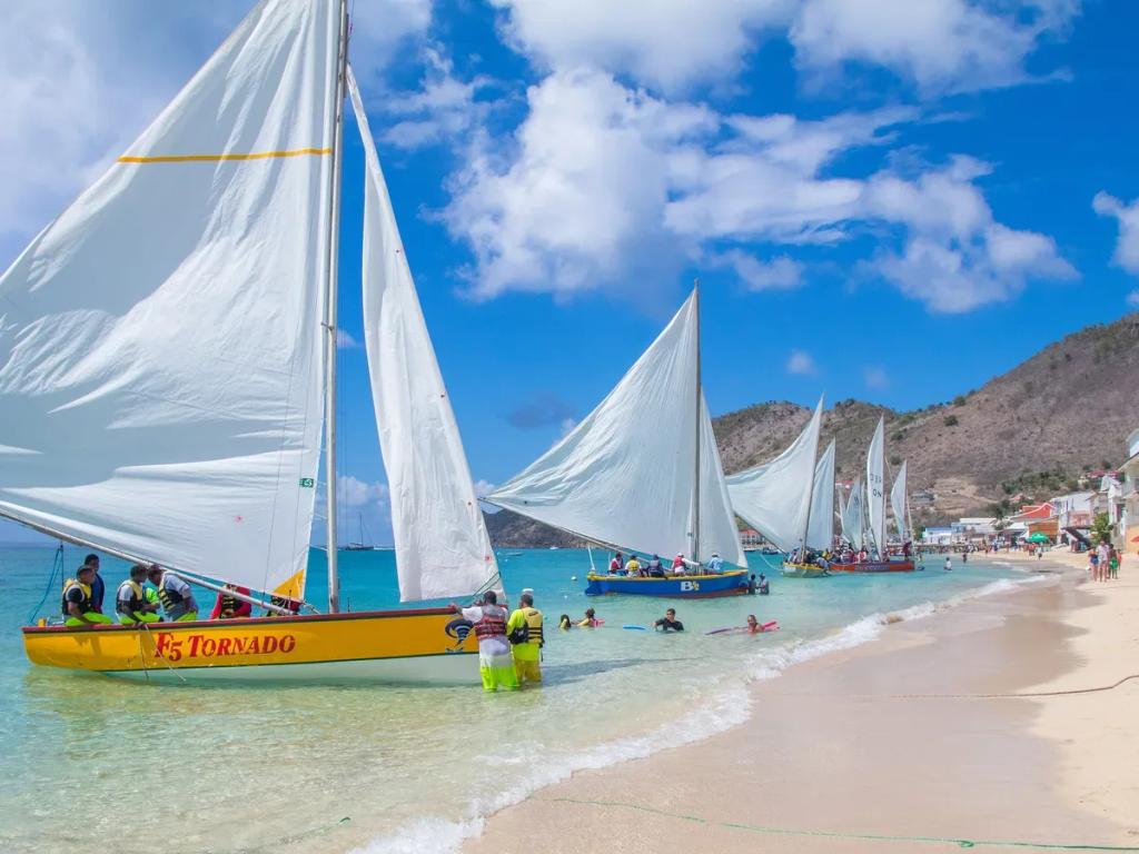 St. Martin travel destination - Buy eSIM St. Martin for mobile internet